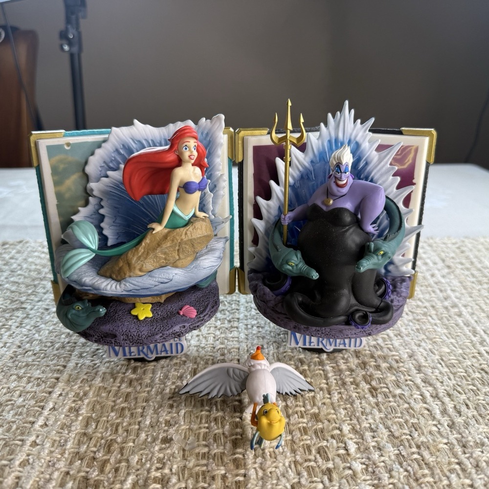 Disney Storybook Book Kingdom Series D-Stage Little Mermaid Ariel Ursula